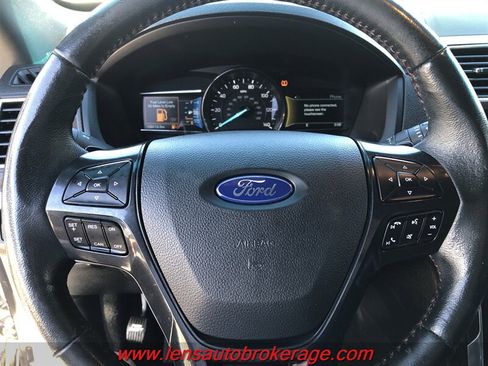 Used 2016 Ford Explorer Sport w/ Equipment Group 401A AWD/4WD image 10