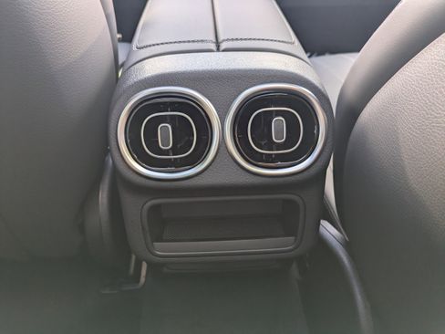 New 2026 Mercedes-Benz GLC 300 4MATIC image 15