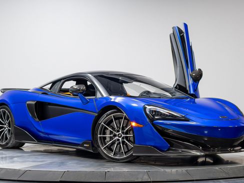 Used 2019 McLaren 600LT RWD image 40