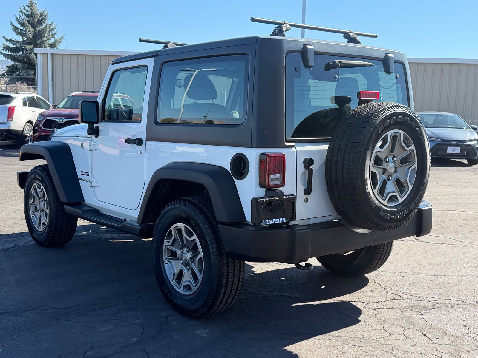 Used 2016 Jeep Wrangler Sport AWD/4WD image 5
