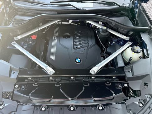 Used 2023 BMW X5 xDrive40i w/ M Sport Package AWD/4WD image 29
