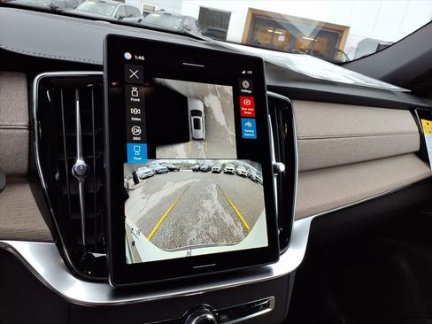 New 2026 Volvo XC90 B6 Plus w/ Protection Package image 19