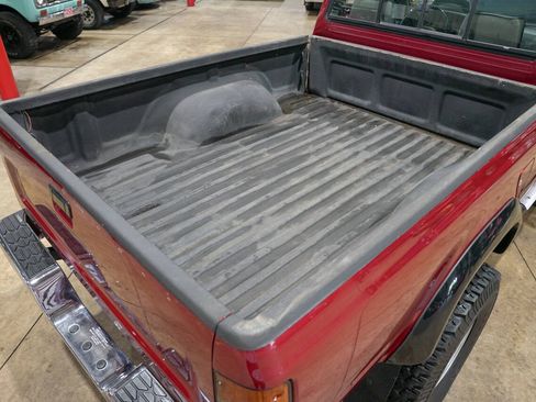 Used 1994 Toyota Pickup DX AWD/4WD image 20