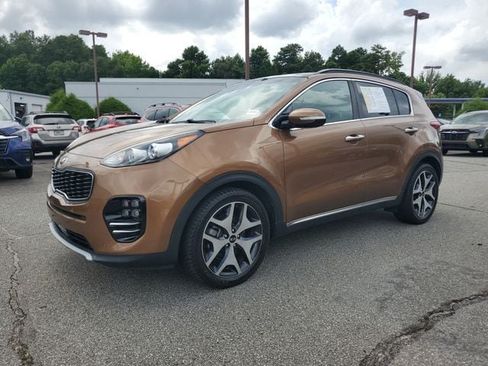 Used 2018 Kia Sportage SX FWD image 3