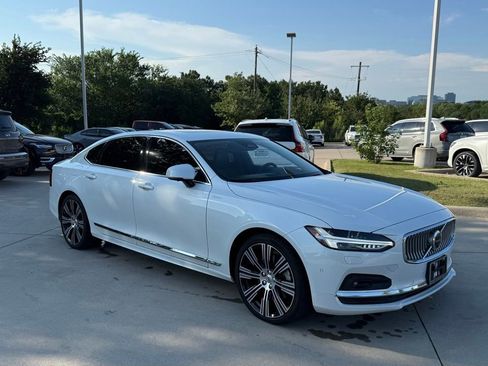 Used 2023 Volvo S90 B6 Ultimate w/ Protection Package Premier AWD/4WD image 3