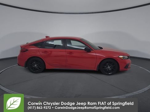 Used 2022 Honda Civic Sport image 17