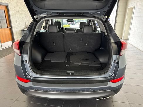 Used 2016 Hyundai Tucson Limited w/ Option Group 03 AWD/4WD image 9