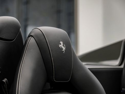 Used 2018 Ferrari 488 Spider RWD image 64