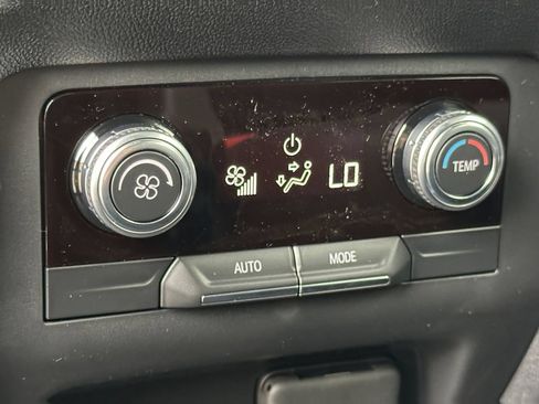 New 2026 GMC Acadia Elevation w/ Elevation Premium Package AWD/4WD image 40