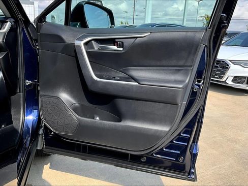 Used 2024 Toyota RAV4 XLE image 21