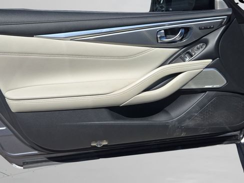 Used 2018 INFINITI Q60 3.0t Luxe w/ Sensory Package 3.0T Luxe image 14