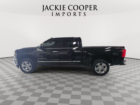 Used 2018 Chevrolet Silverado 1500 LTZ w/ Sport Package AWD/4WD image 8