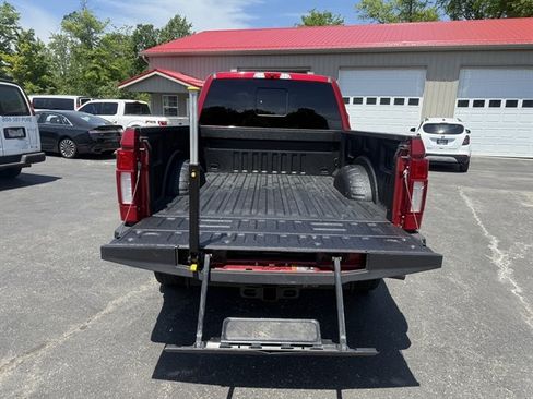 Used 2022 Ford F350 Lariat w/ Lariat Ultimate Package AWD/4WD image 18