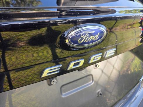 Used 2024 Ford Edge SEL AWD/4WD image 4