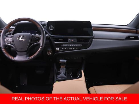 Used 2024 Lexus ES 300h w/ Accessory Package (Z1) FWD image 5