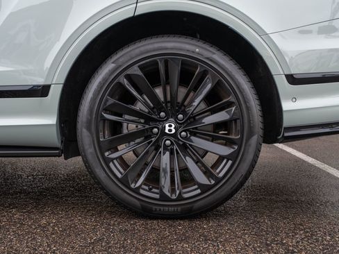 Used 2023 Bentley Bentayga Speed AWD/4WD image 36