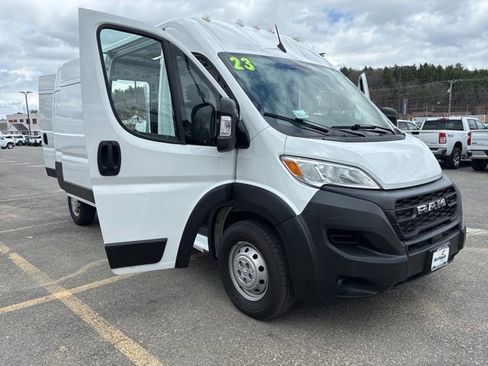 Used 2023 RAM ProMaster 2500 image 9