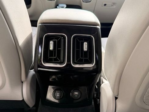 Used 2022 Kia Sorento SX FWD image 28