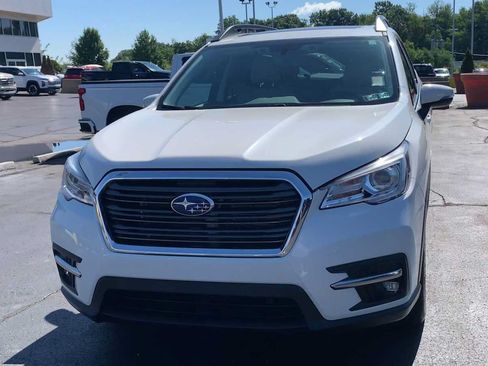 Used 2021 Subaru Ascent Limited w/ Technology Package AWD/4WD image 3