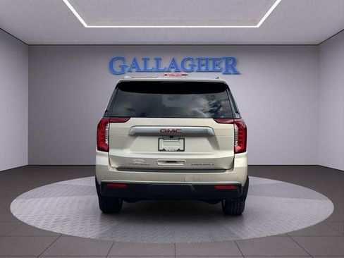 Used 2024 GMC Yukon XL Denali image 6