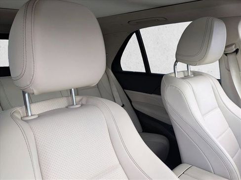 Used 2022 Mercedes-Benz GLE 350 4MATIC image 15
