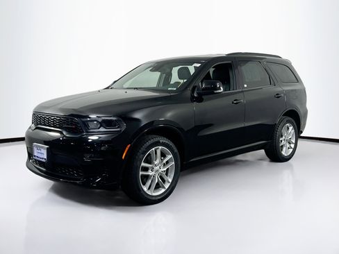 Used 2022 Dodge Durango GT image 1