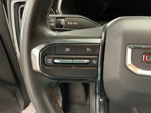 Used 2023 GMC Canyon AT4 image 14