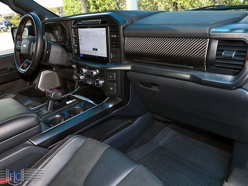 Used 2025 Ford F150 Raptor AWD/4WD image 27