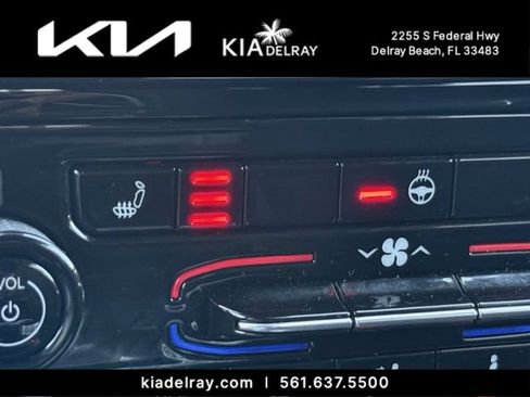 Used 2025 Jeep Grand Cherokee Laredo X w/ Luxury Tech Group I RWD image 24