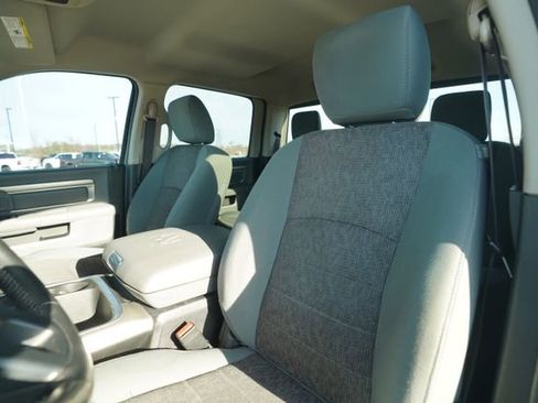 Used 2016 RAM 1500 Big Horn image 35