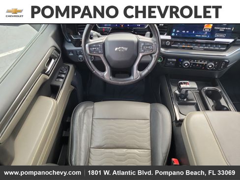 Used 2023 Chevrolet Silverado 1500 ZR2 image 18