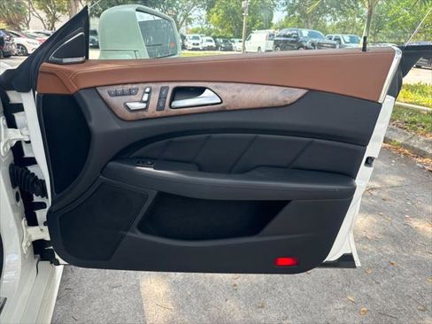 Used 2017 Mercedes-Benz CLS 550 4MATIC image 21