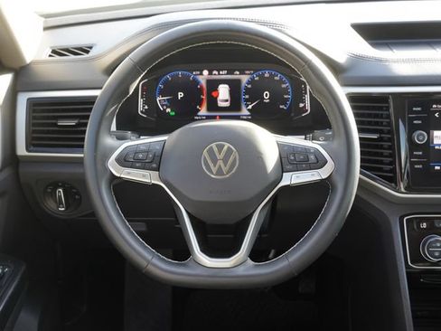 Used 2021 Volkswagen Atlas SEL Premium AWD/4WD image 18