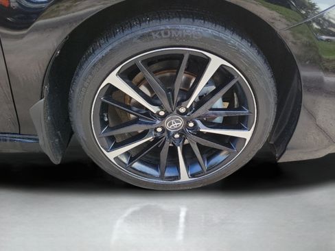 Used 2020 Toyota Camry XSE FWD image 29