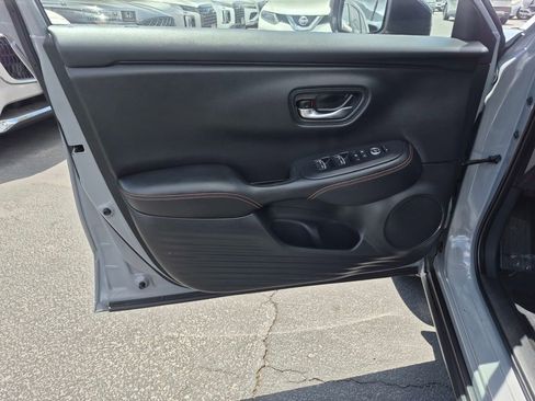 Used 2024 Honda HR-V Sport image 12