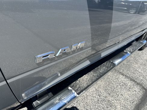 Used 2019 RAM 2500 Big Horn AWD/4WD image 6