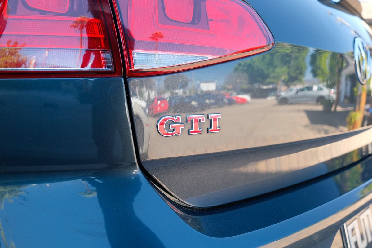 Used 2017 Volkswagen GTI Sport FWD image 52