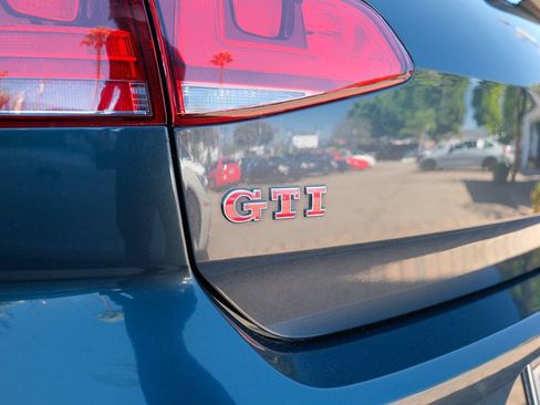 Used 2017 Volkswagen GTI Sport FWD image 52