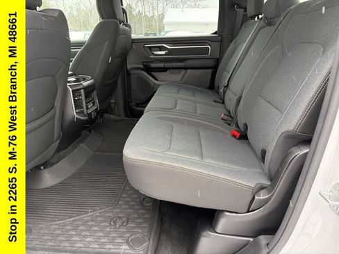 Used 2021 RAM 1500 Big Horn AWD/4WD image 30