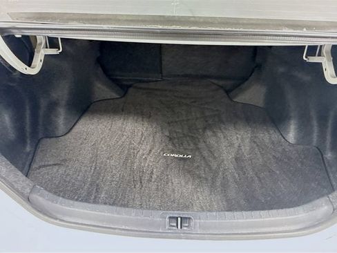 Certified 2019 Toyota Corolla SE w/ Carpet Mat Package (TMS) FWD image 26