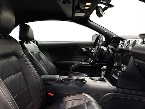 Used 2019 Ford Mustang GT Premium w/ Equipment Group 401A RWD image 11