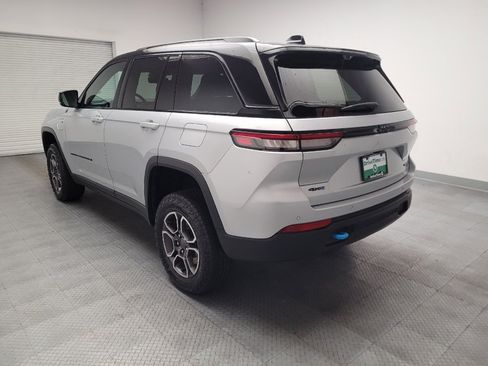 Used 2022 Jeep Grand Cherokee Trailhawk w/ Luxury Tech Group III AWD/4WD image 5