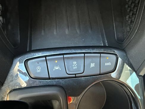 Used 2025 Chevrolet TrailBlazer LT AWD/4WD image 28