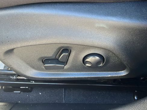 Used 2022 Jeep Compass Latitude image 24