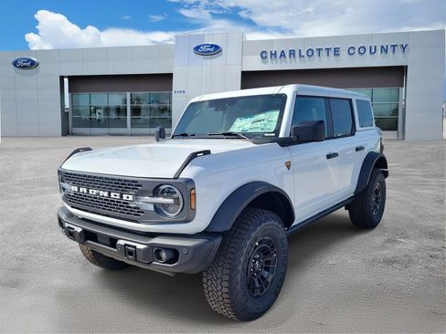 New 2026 Ford Bronco Badlands AWD/4WD image 2