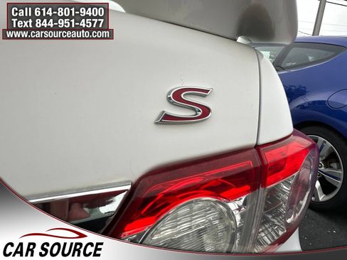 Used 2013 Toyota Corolla S w/ Premium Pkg FWD image 8