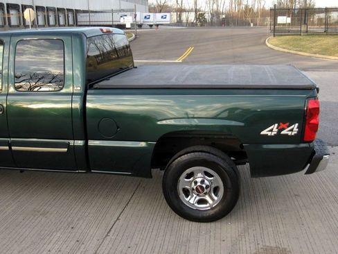 Used 2003 Chevrolet Silverado 1500 LS image 8