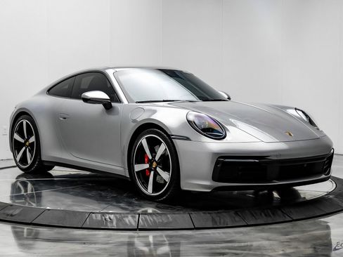 Used 2024 Porsche 911 Carrera S w/ Premium Package image 19