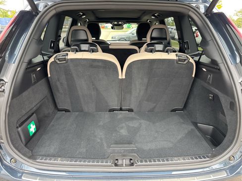 Used 2026 Volvo XC90 B6 Plus w/ Protection Package Premier AWD/4WD image 14