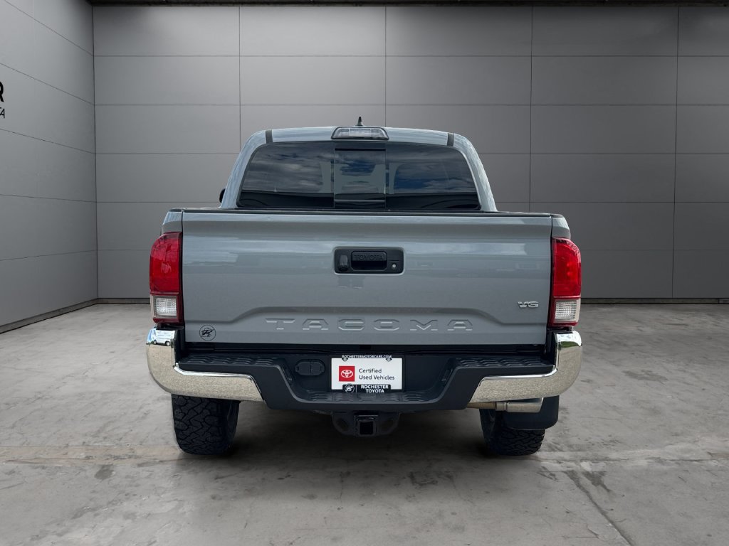 Certified 2019 Toyota Tacoma TRD Off-Road AWD/4WD image 4